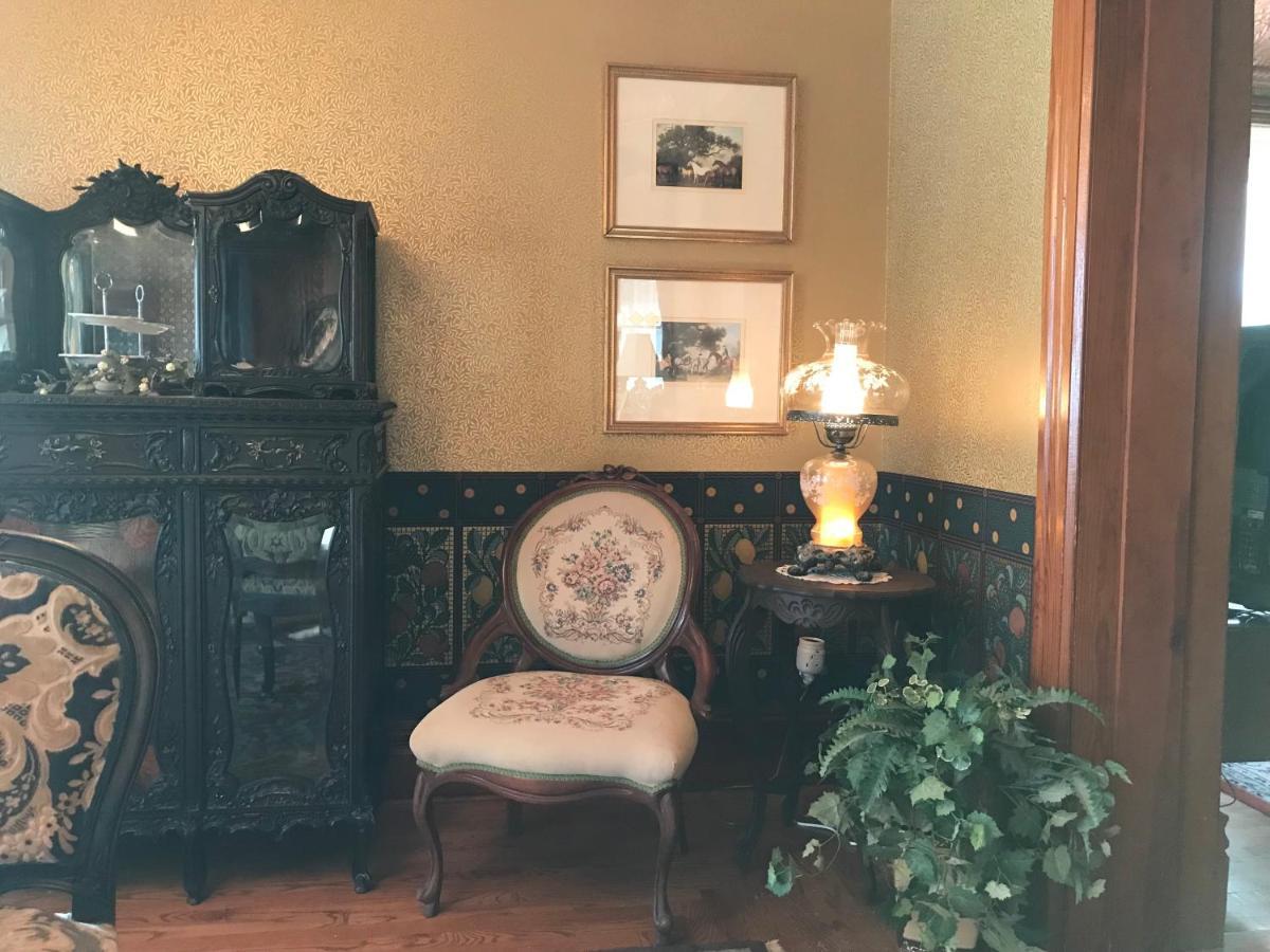 The Nauvoo Grand Bed & Breakfast Exterior foto