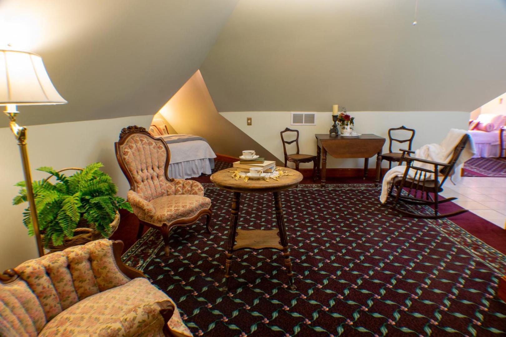 The Nauvoo Grand Bed & Breakfast Exterior foto