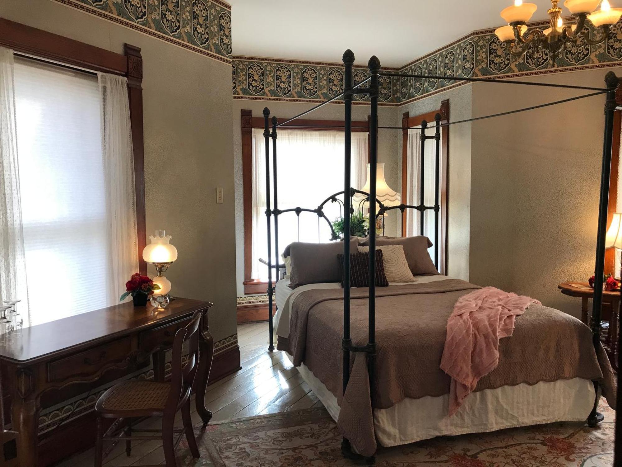 The Nauvoo Grand Bed & Breakfast Exterior foto